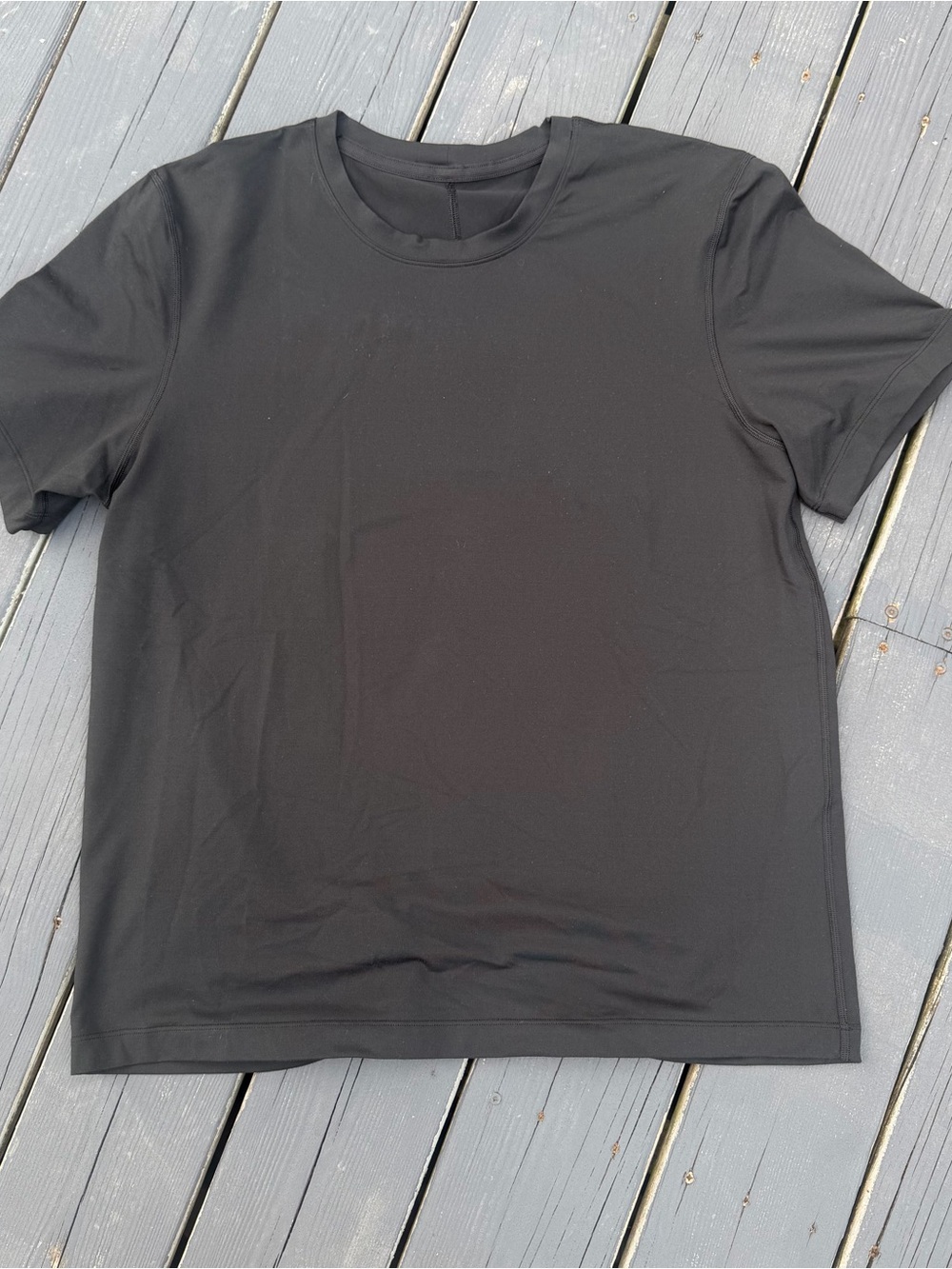 Lululemon T-Shirt